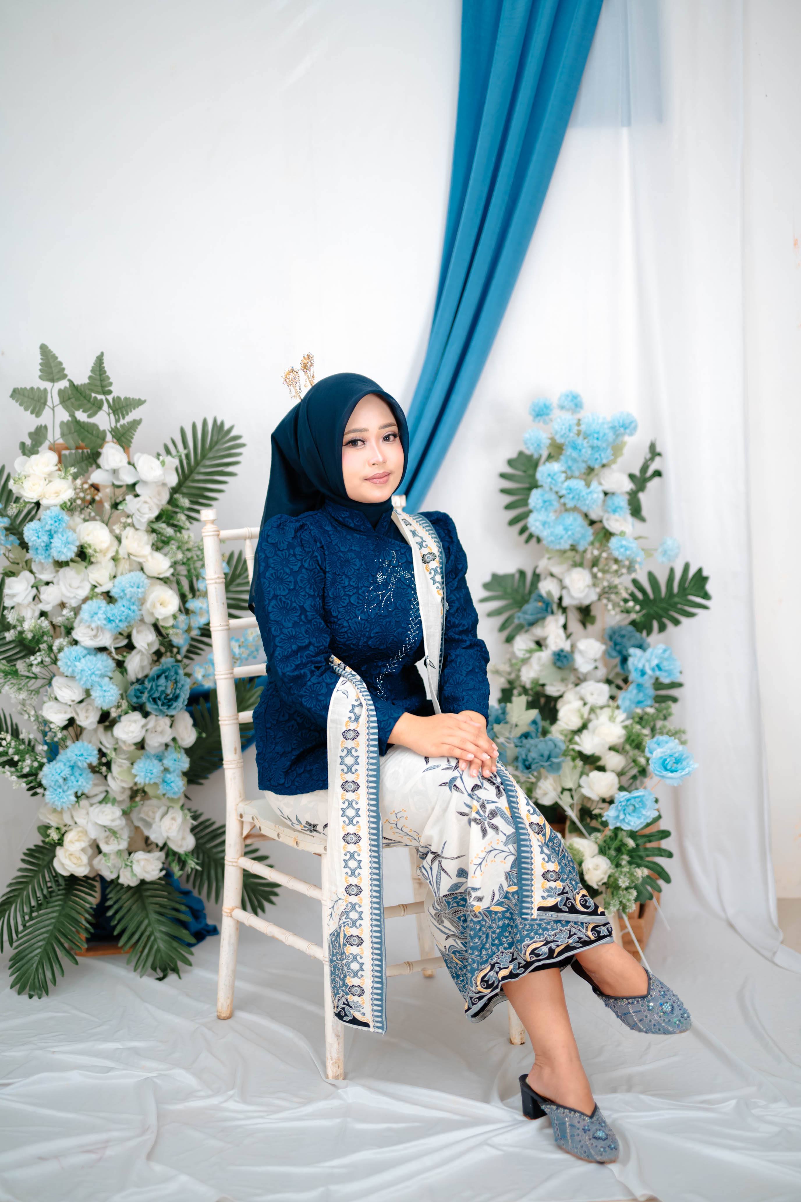 Kebaya Janggan Warna Navy